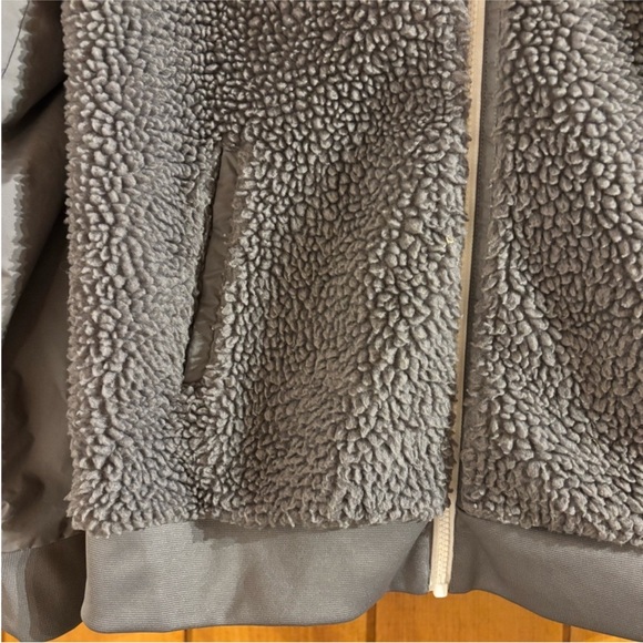 Nike Gray Zip-Up Jacket - Picture 3 of 6